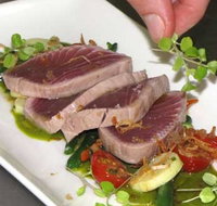 Hayes Street Wharf Bistro - Sunshine Coast Tourism