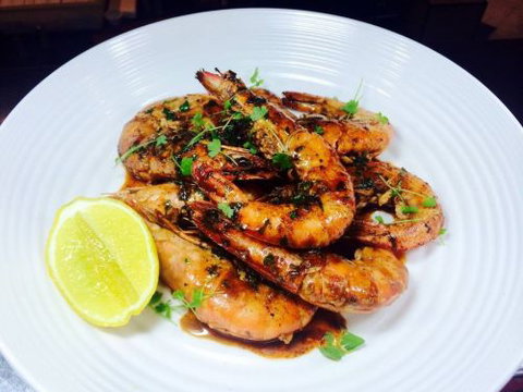 Commodore Hotel - Holiday Sunshine Coast 2