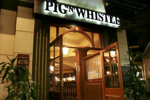 Pig N Whistle British Pub Indooroopilly - Sunshine Coast Tourism 1