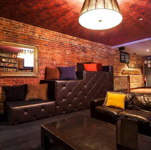 Katuk - Sunshine Coast Tourism 1