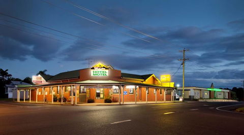 Lamington Hotel Motel - Sunshine Coast Tourism 1