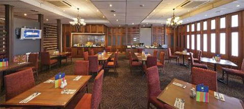 Verona Restaurant At Ibis Styles - Sunshine Coast Tourism 1