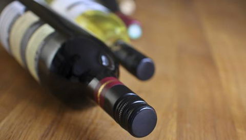 Munmorah Liquor Supplies - Sunshine Coast Tourism 0