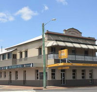 Young Australian Hotel - Sunshine Coast Tourism