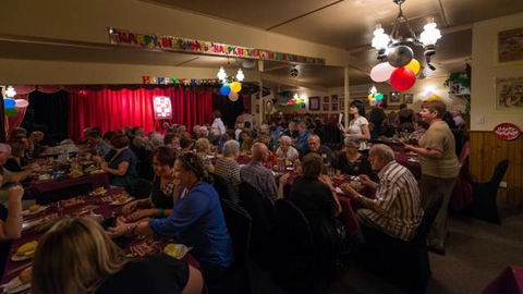 Footlights Theatre Restaurant - Sunshine Coast Tourism 0