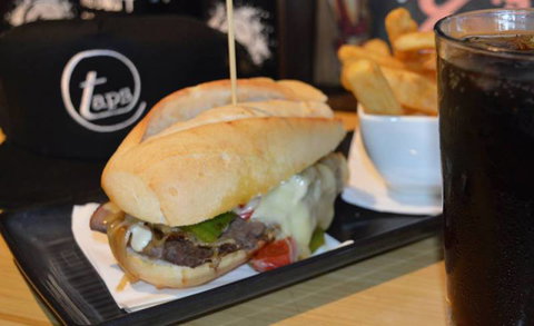 Taps Mooloolaba - Sunshine Coast Tourism 4