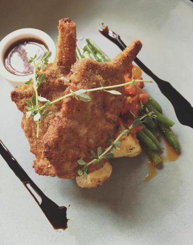 Anchorage Restaurant & Function Centre - Holiday Sunshine Coast 4