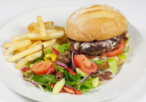 Renato's Italian Restaurant - Holiday Sunshine Coast 3