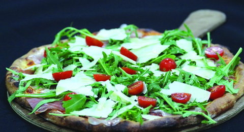 Lilys Restaurant Bar & Function Centre - Holiday Sunshine Coast 5