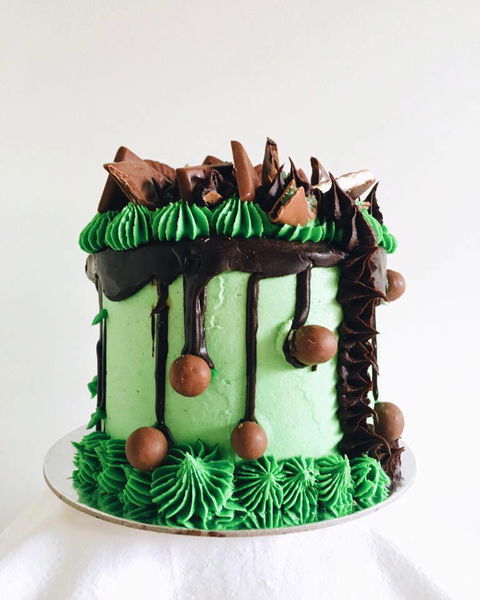 Heaven Leigh Cupcakes - Sunshine Coast Tourism 1