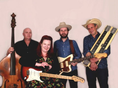 Cafe Culture Series - Canyon Callers - Holiday Sunshine Coast 0