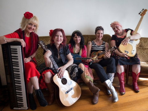 Café Culture Series - Lady Ha Ha! - Holiday Sunshine Coast 0