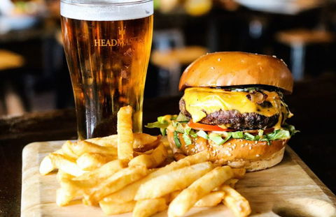 Broadway Crown - Sunshine Coast Tourism 4