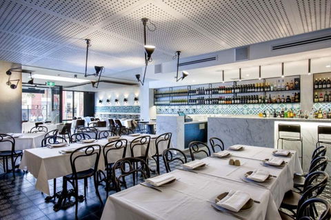 Zahli Modern Middle Eastern Restaurant - Sunshine Coast Tourism 2