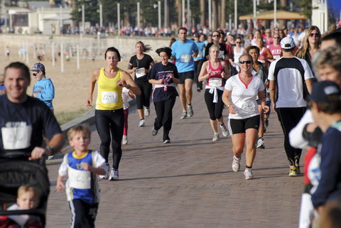 Manly Fun Run And Walk - Holiday Sunshine Coast 1