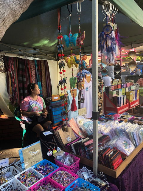 Nightcliff Markets - Sunshine Coast Tourism 1