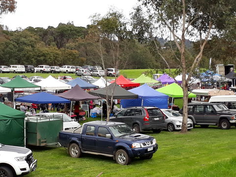 Rotary Club Of Lilydale Craft And Produce Market - Sunshine Coast Tourism 1