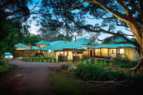 Spring Pilates Wellness Retreat - Sunshine Coast Tourism 2