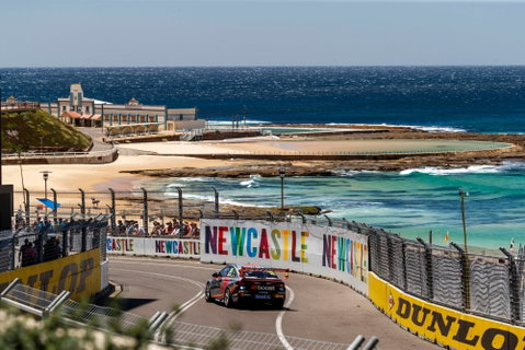 Supercars Coates Hire Newcastle 500 - Holiday Sunshine Coast 2