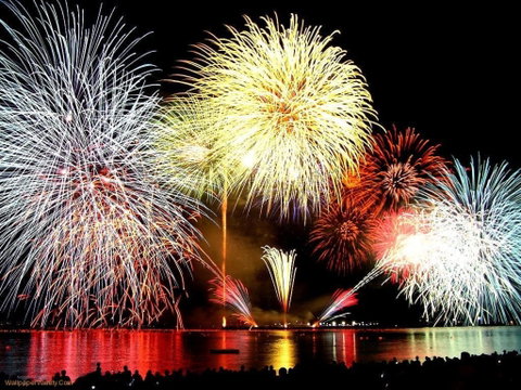 Sydney Harbour New Year’s Eve Fireworks Dinner Cruises - Holiday Sunshine Coast 0
