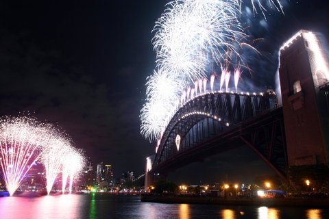 Sydney Harbour New Year’s Eve Fireworks Dinner Cruises - Holiday Sunshine Coast 1