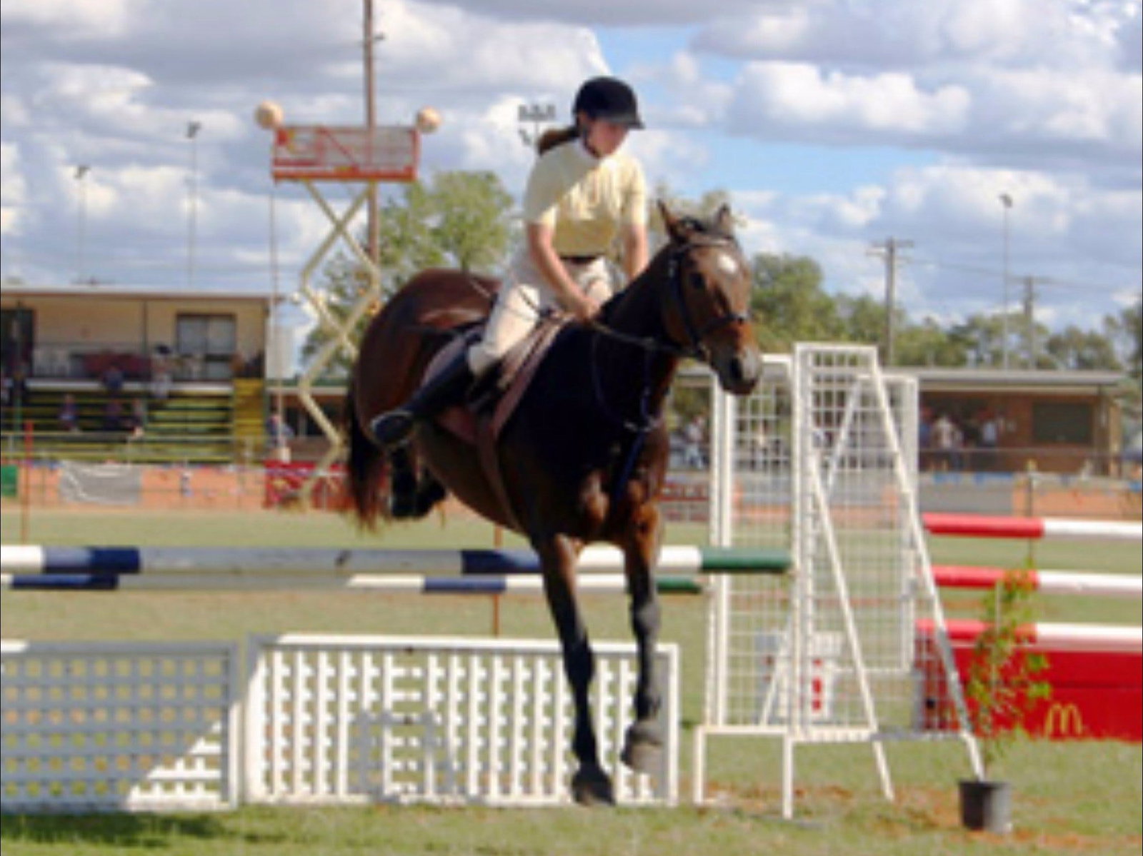 Yarrie Lake NSW Sunshine Coast Tourism