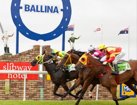 Ballina Boxing Day Races - Holiday Sunshine Coast 0