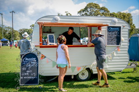 Huskisson Market - Sunshine Coast Tourism 2