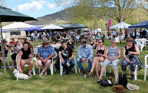 Jamming At Jingellic - Sunshine Coast Tourism 0