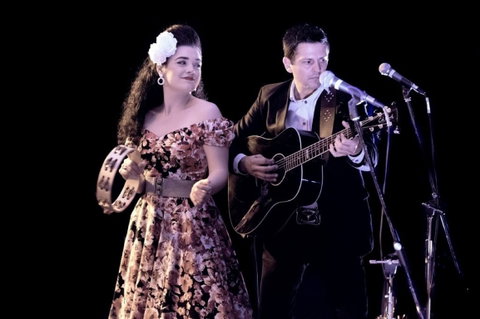 Leaving Jackson - The Johnny Cash & June Carter Show - Sunshine Coast Tourism 1