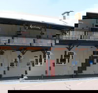 Open Mic Night at the Goulburn Club - Sunshine Coast Tourism