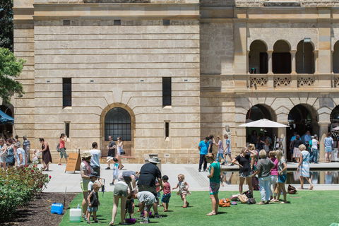 Perth Upmarket - Holiday Sunshine Coast 1