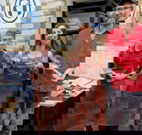 Spoon Carving Workshop - Sunshine Coast Tourism