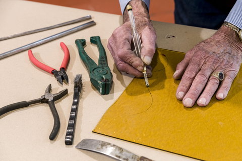 Stained Glass Leadlighting Workshop - Holiday Sunshine Coast 1