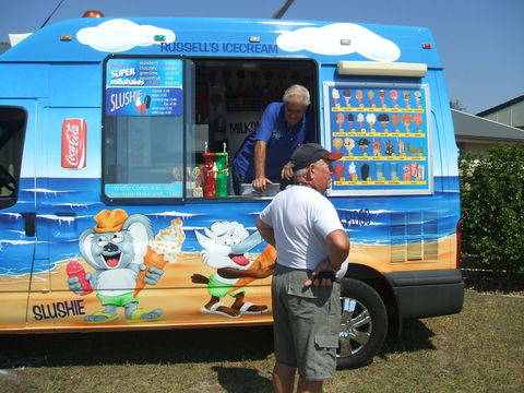 Wyee Markets - Sunshine Coast Tourism 1