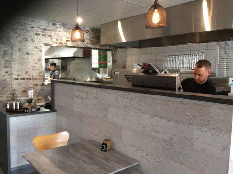 Reef To Reef - Sunshine Coast Tourism 1