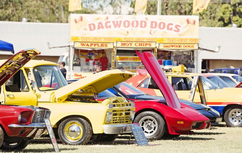 Charters Towers Motor Show And Swap Meet - Holiday Sunshine Coast 1
