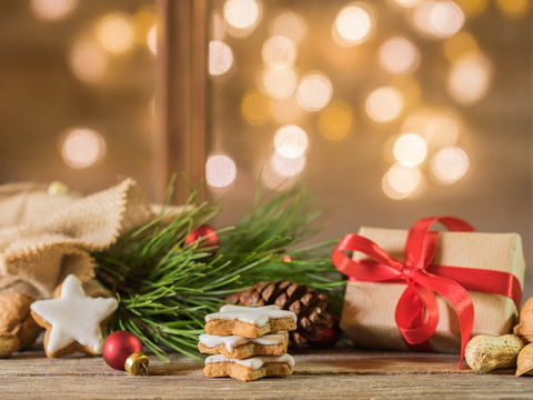 Girls Big Day Out Christmas In July - Sunshine Coast Tourism 1