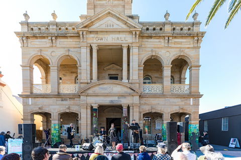 Jumpers And Jazz In July Festival - Sunshine Coast Tourism 1