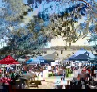 Markets by the Lake - Sunshine Coast Tourism