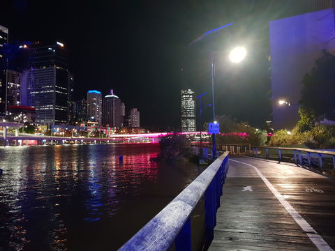 Pinktober Queensland - Holiday Sunshine Coast 0
