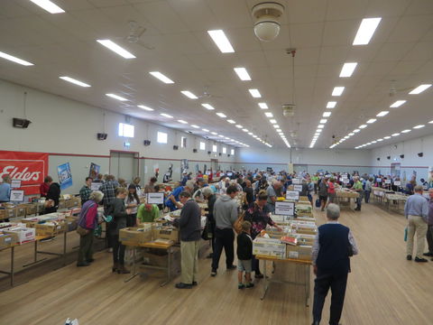 Rotary Club Of Wagga Wagga - Book Fair - Sunshine Coast Tourism 1