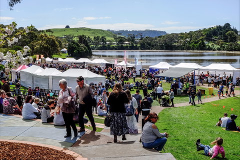 Tulip Festival Wynyard - Sunshine Coast Tourism 2