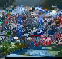 Yamba Twilight Street Markets - Sunshine Coast Tourism
