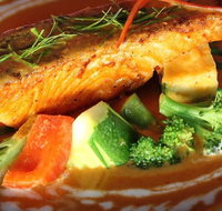 Le Lerd Thai Restaurant - Holiday Sunshine Coast
