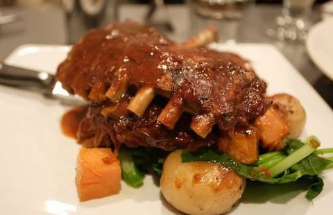 Mike's Grill & Bar - Sunshine Coast Tourism 5