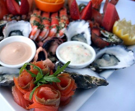 Stonebar Seafood Brasserie - Sunshine Coast Tourism 0