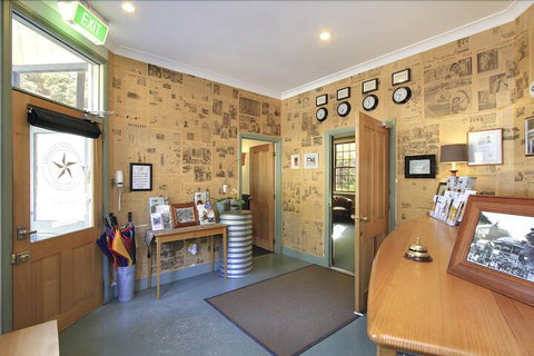 Walhalla's Star Hotel - Holiday Sunshine Coast 3