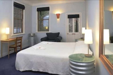 Walhalla's Star Hotel - Holiday Sunshine Coast 6