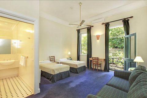 Walhalla's Star Hotel - Holiday Sunshine Coast 5